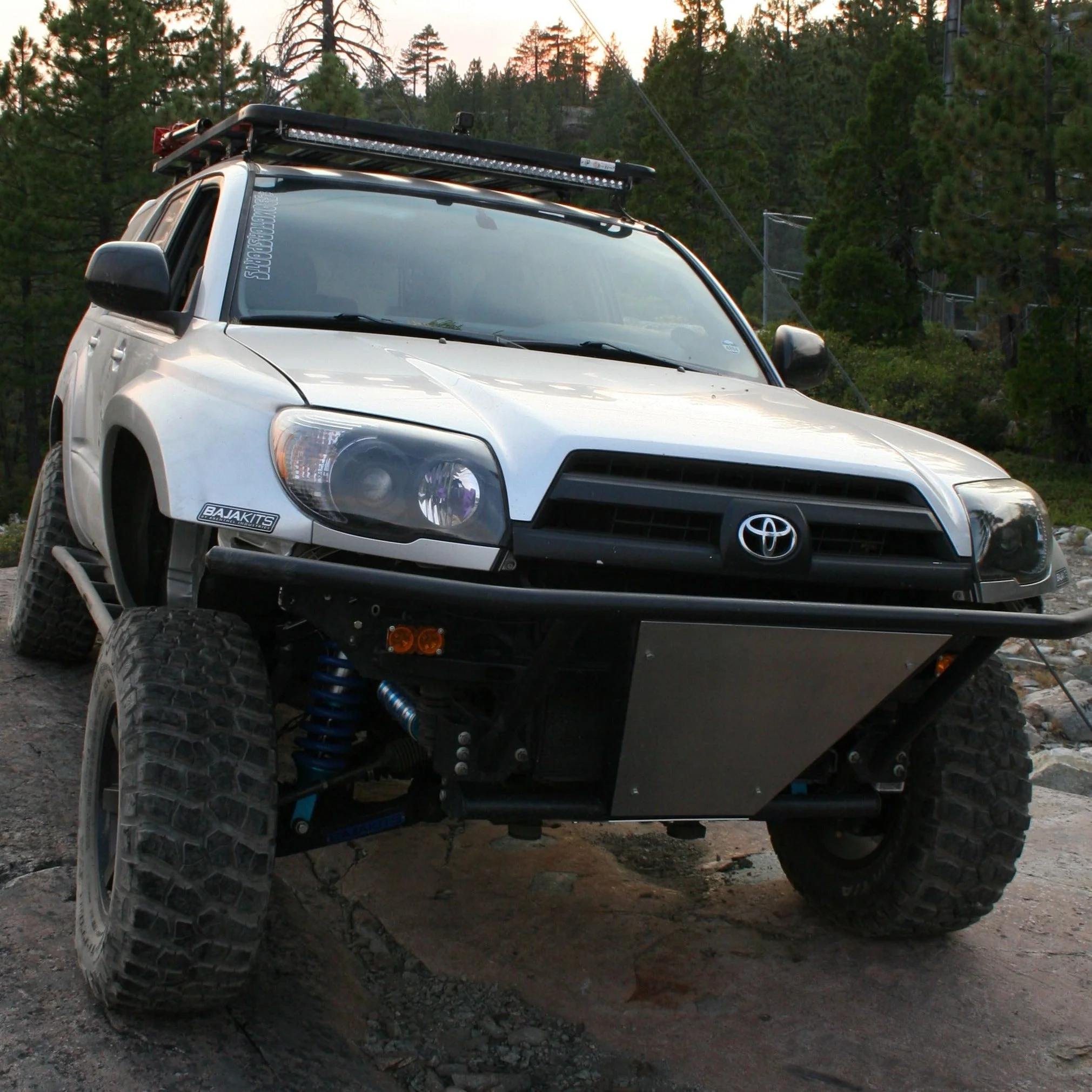 2003-2009 Toyota 4-Runner Fenders - Image 6