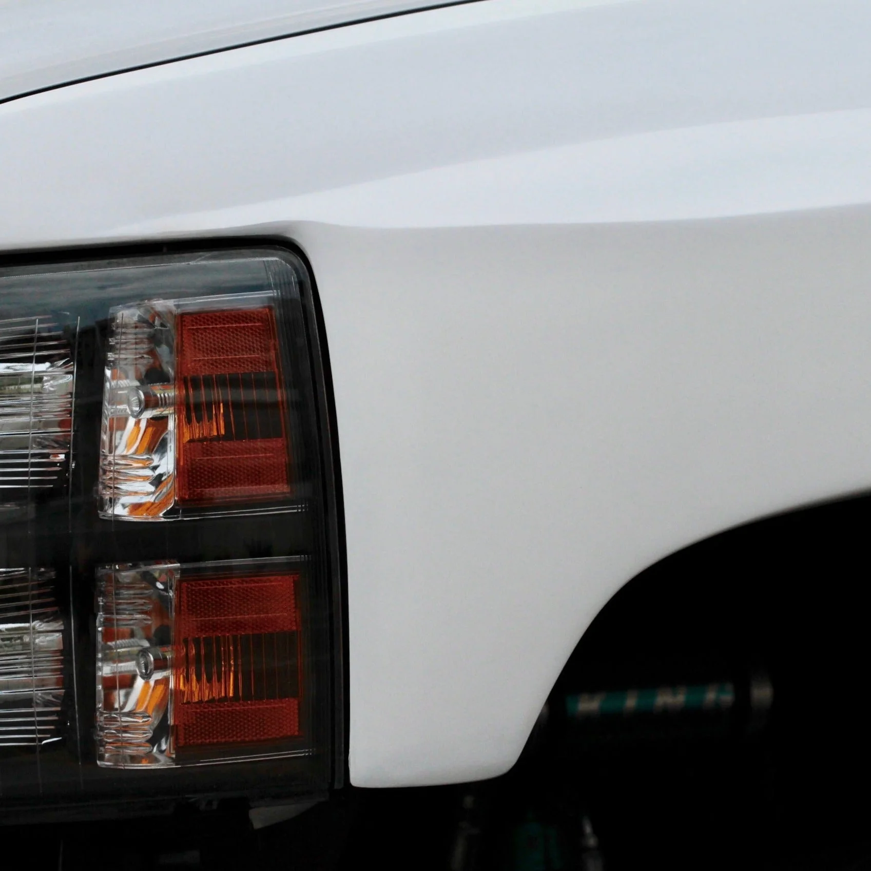 2007-2013 Chevrolet Silverado Fenders - Image 7