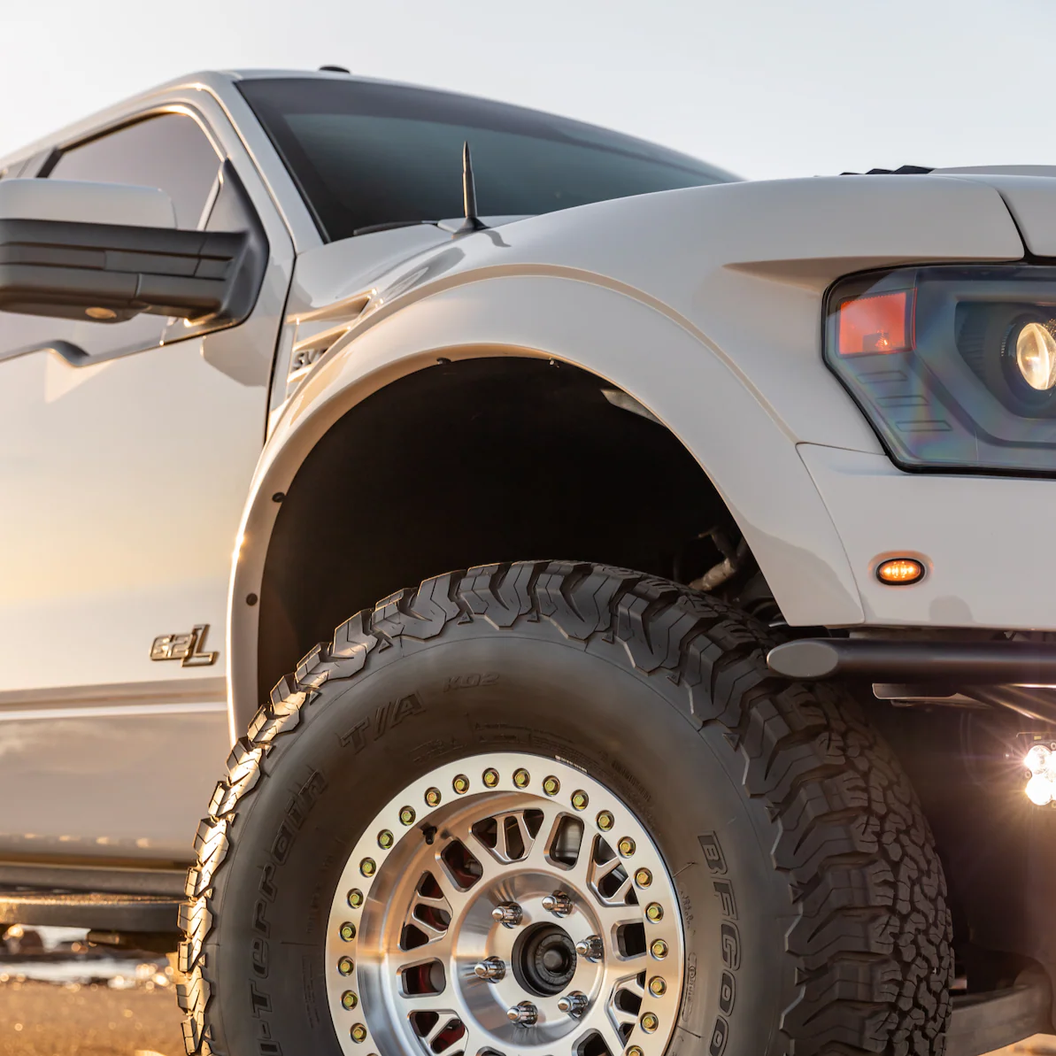 2010-2016 Ford Raptor Fenders - Image 10