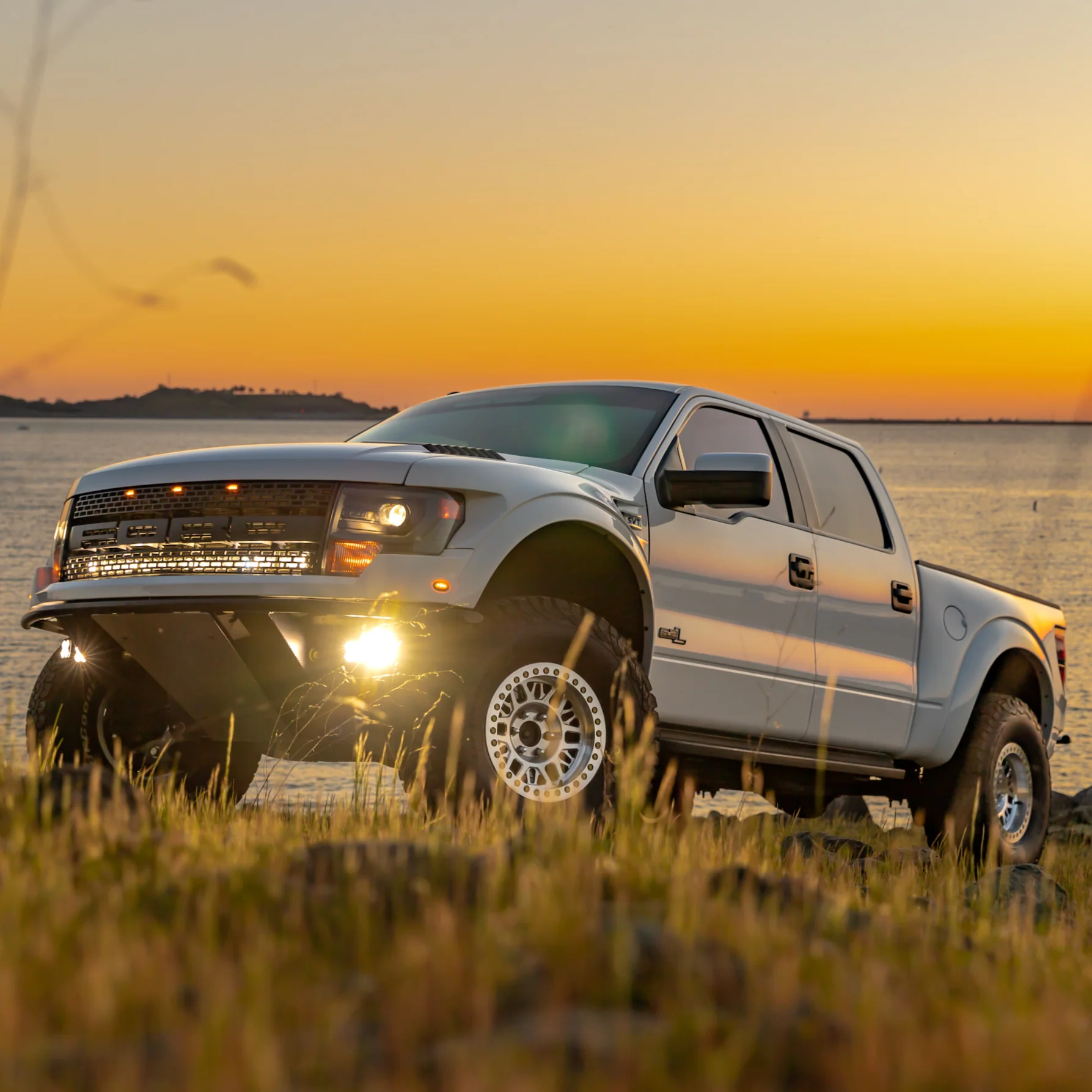 2010-2016 Ford Raptor Fenders - Image 8