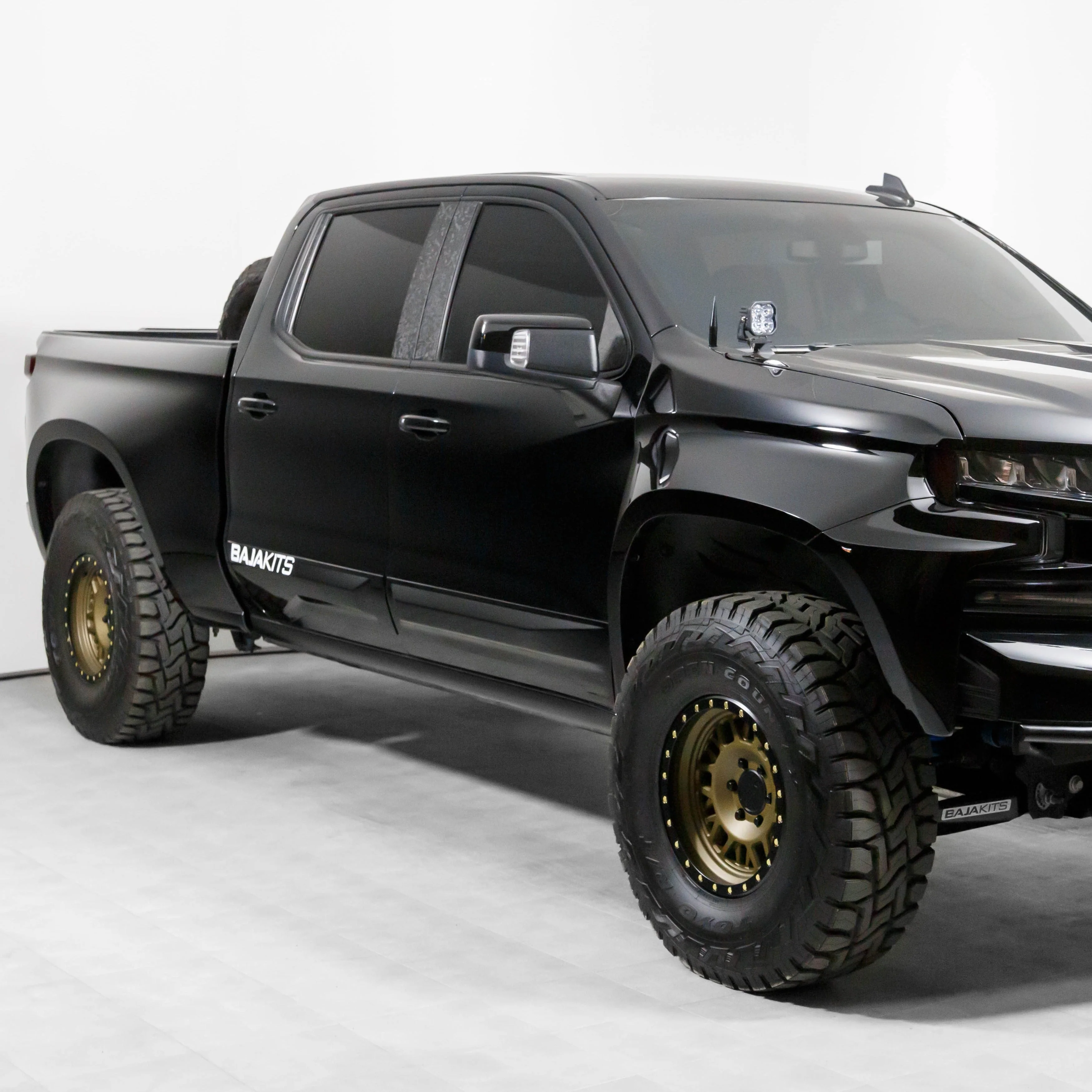 2019-2026 Chevrolet Silverado Bedsides - Image 4