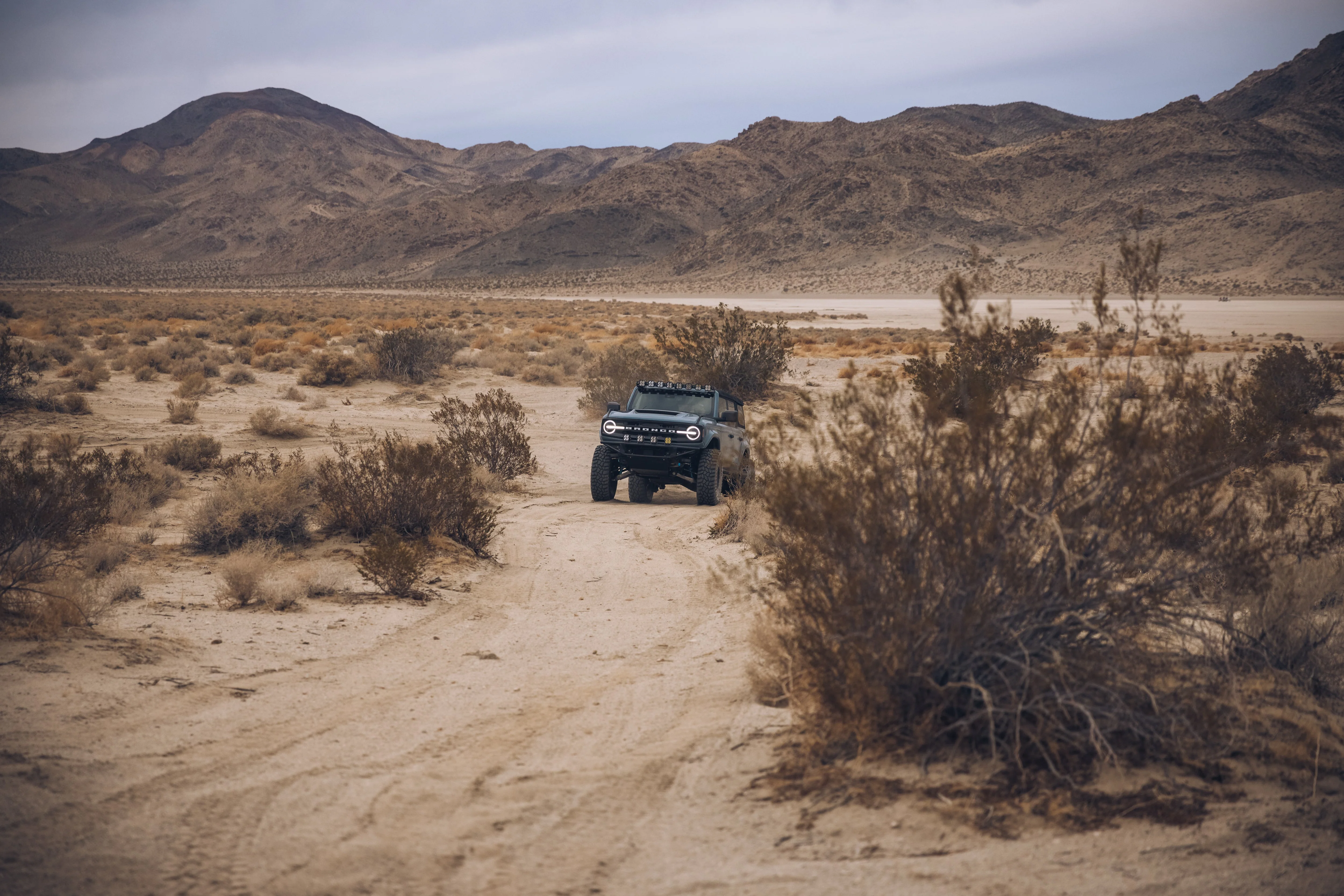 ADV Fiberglass 2021 Ford - Image 14