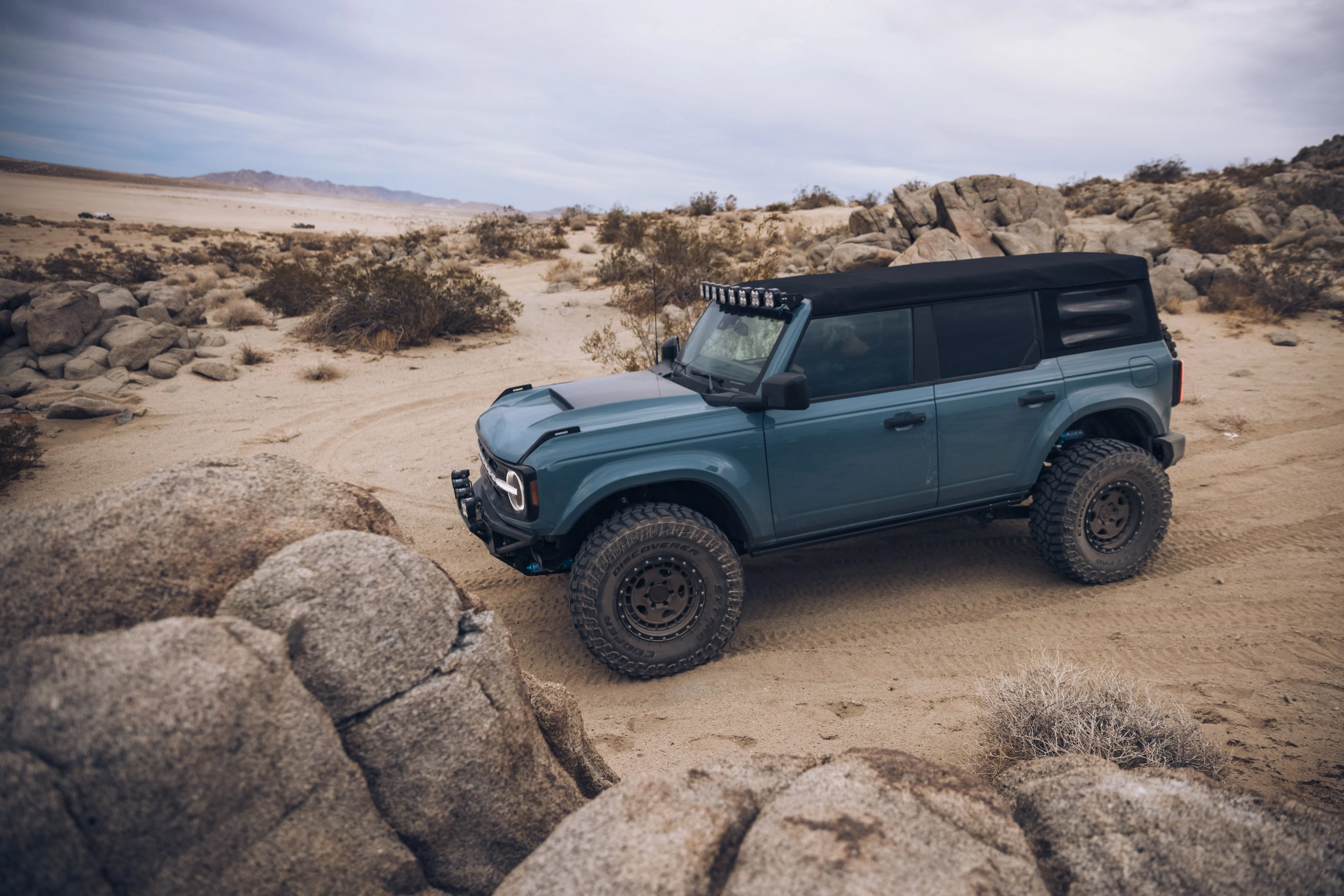 ADV Fiberglass 2021 Ford - Image 25