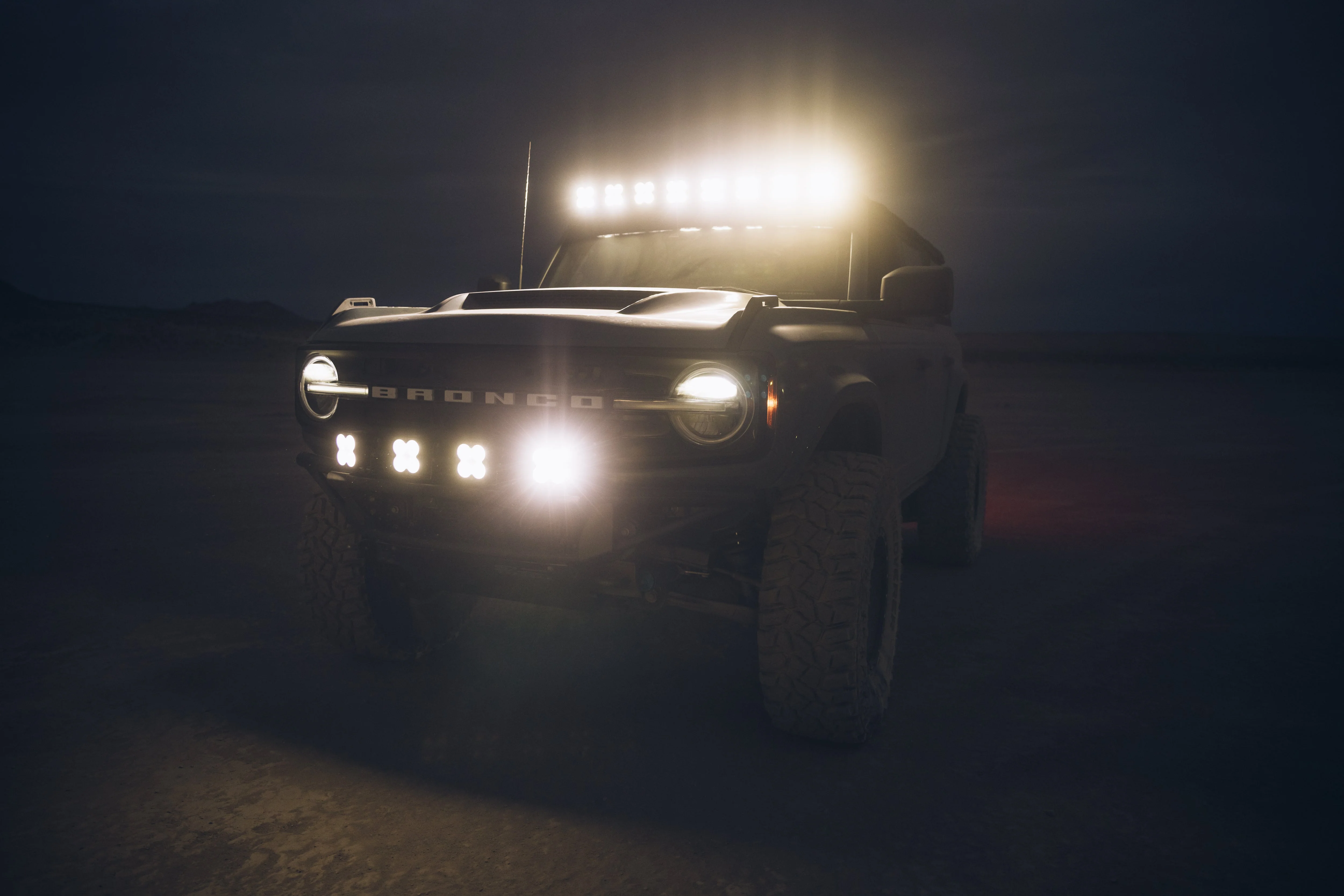 ADV Fiberglass 2021 Ford - Image 59