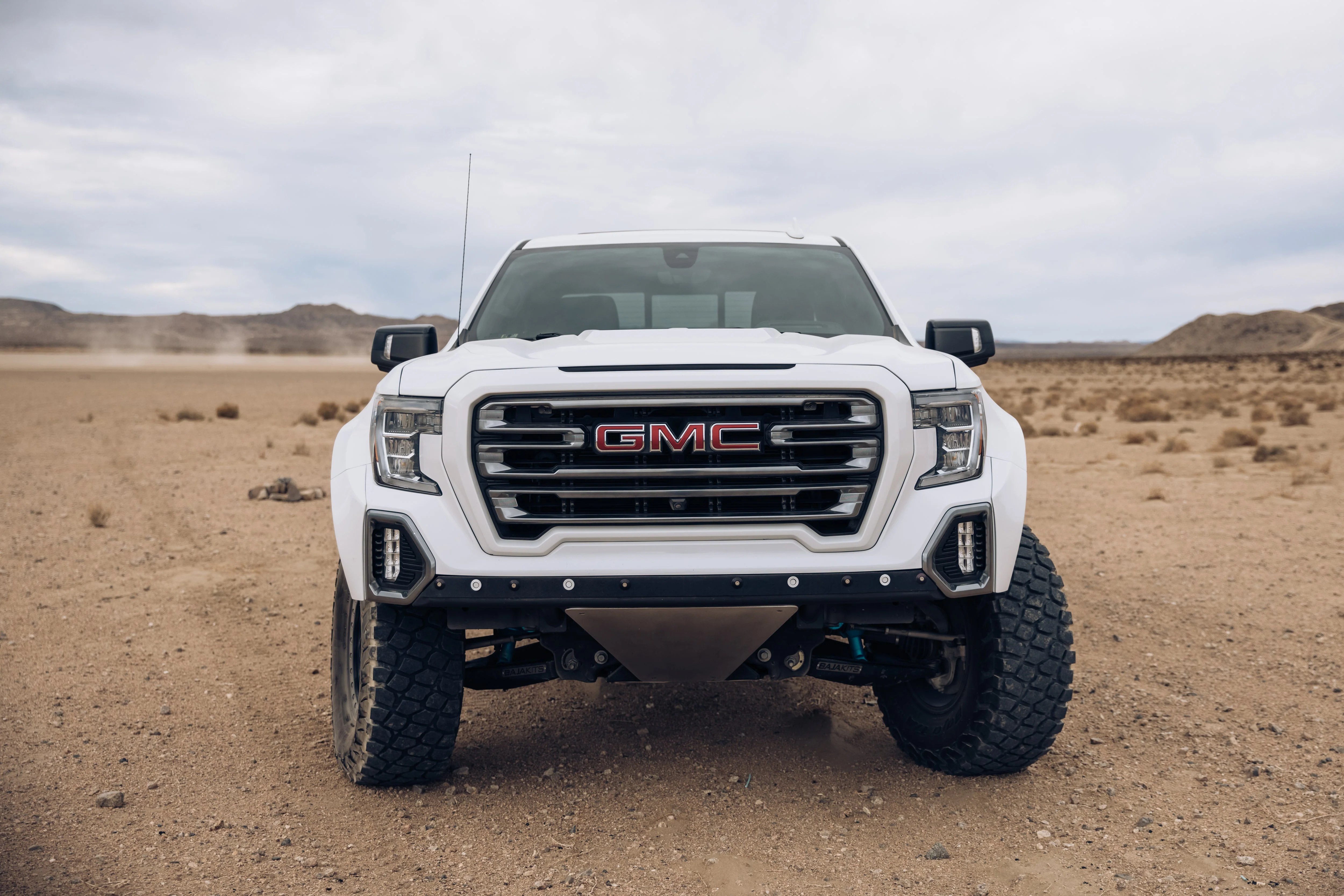 Eric Hardin's 2019 GMC Sierra - Image 6