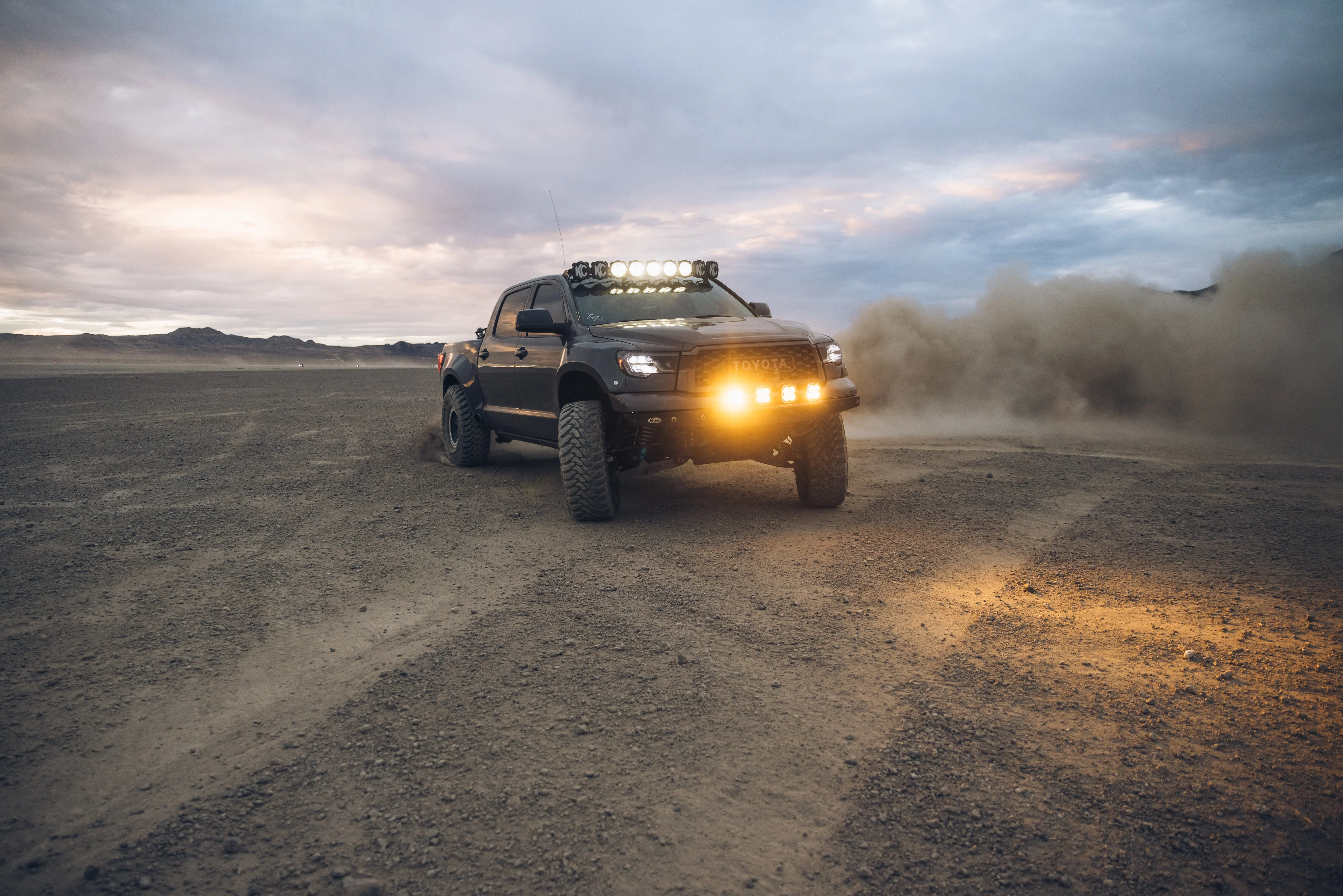 Ryan Beez's 2012 Toyota Tundra - Image 12