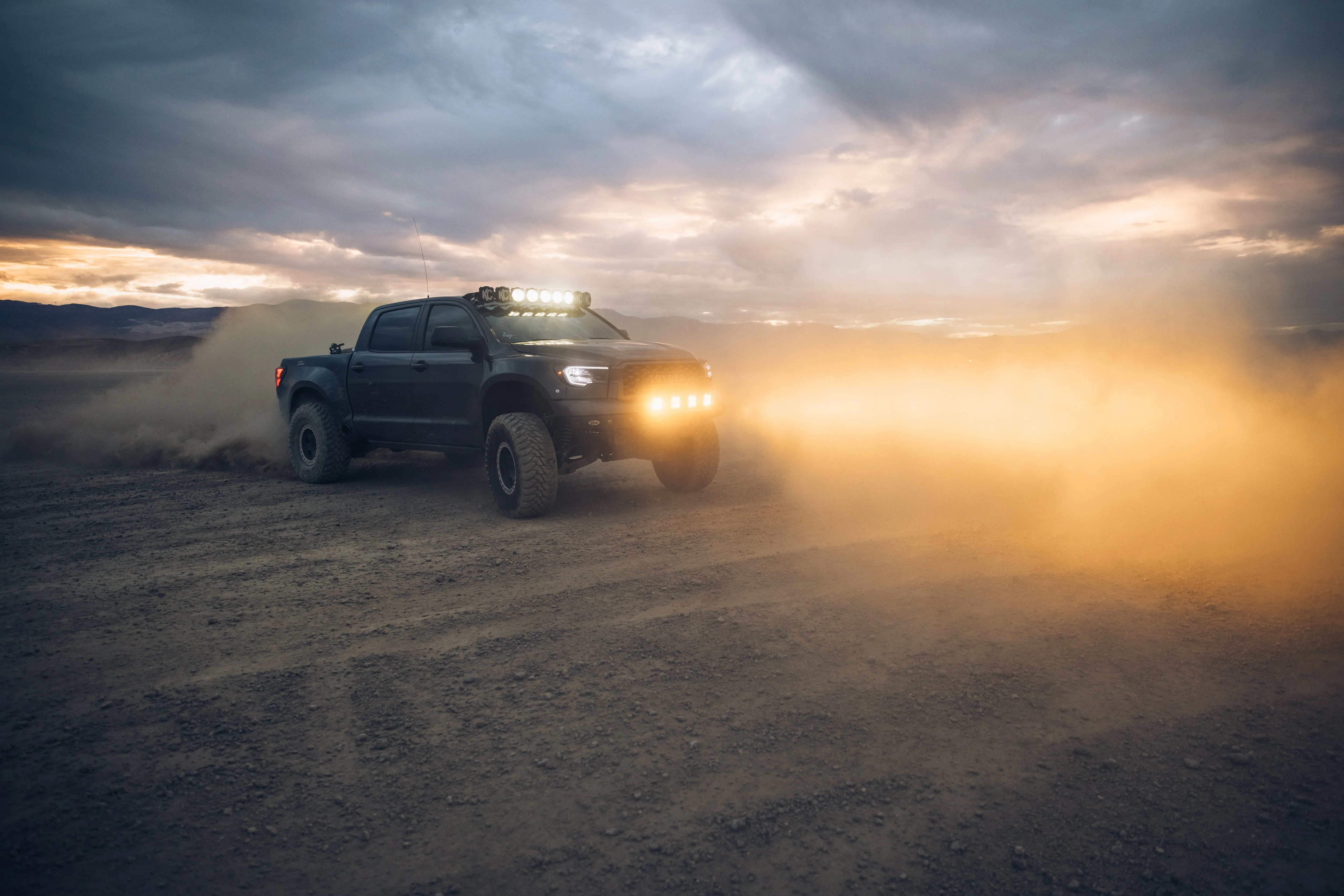 Ryan Beez's 2012 Toyota Tundra - Image 18