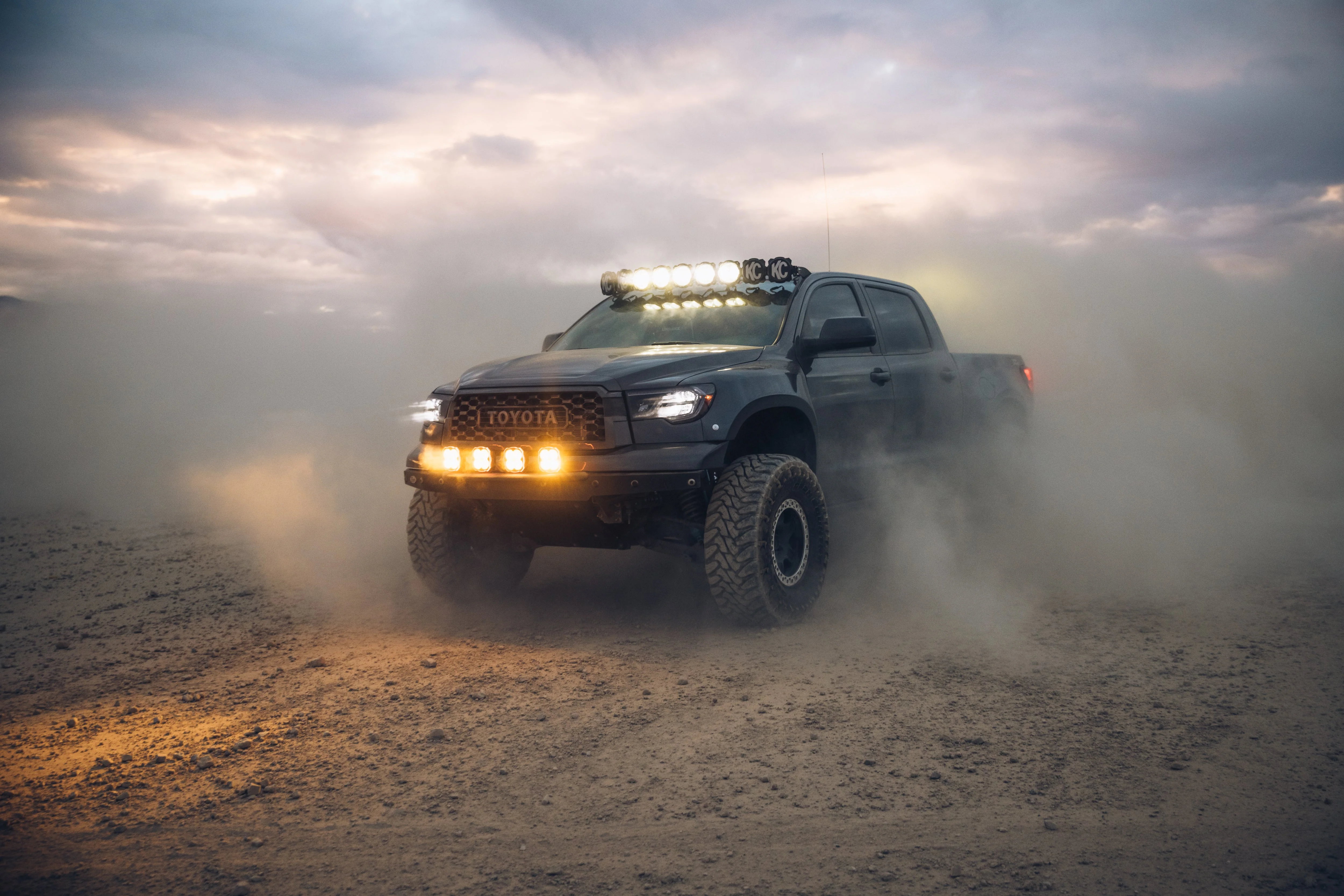 Ryan Beez's 2012 Toyota Tundra - Image 23