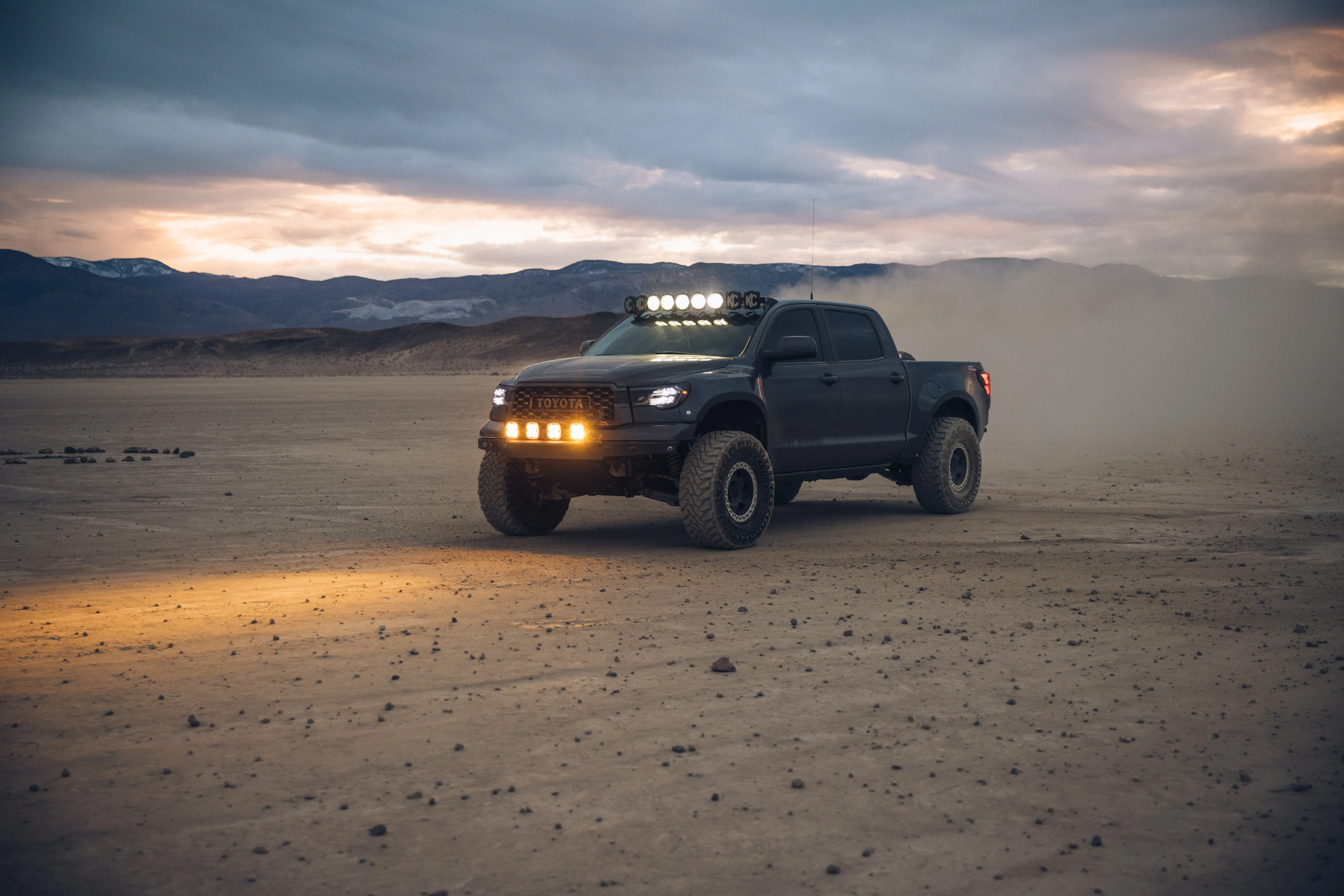 Ryan Beez's 2012 Toyota Tundra - Image 28